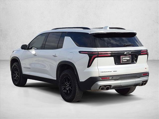 Used 2024 Chevrolet Traverse Z71 w/ Enhanced Driving Package AWD/4WD image 8