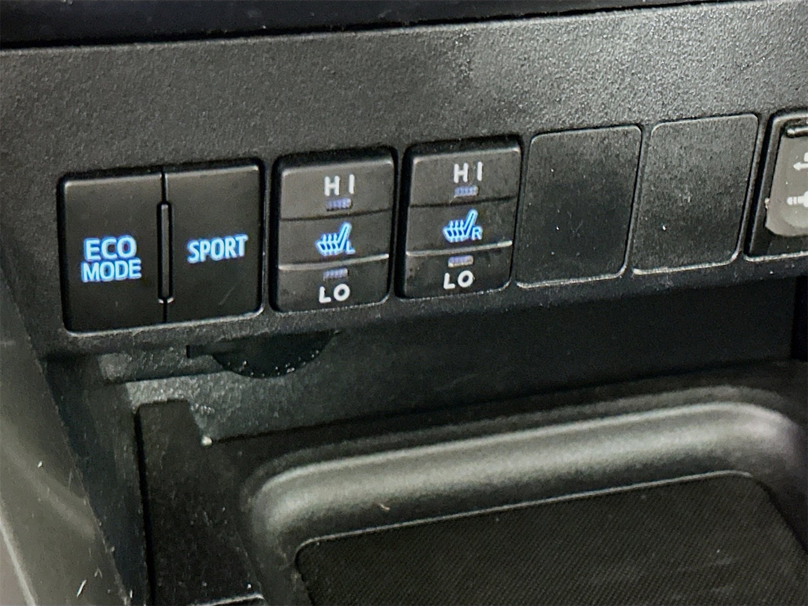 Used 2017 Toyota RAV4 SE w/ Power Extra Value Package image 19