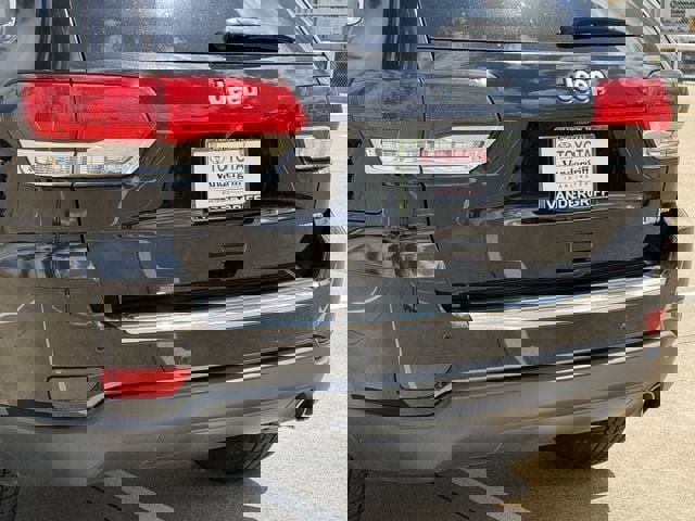 Used 2019 Jeep Grand Cherokee Limited image 6