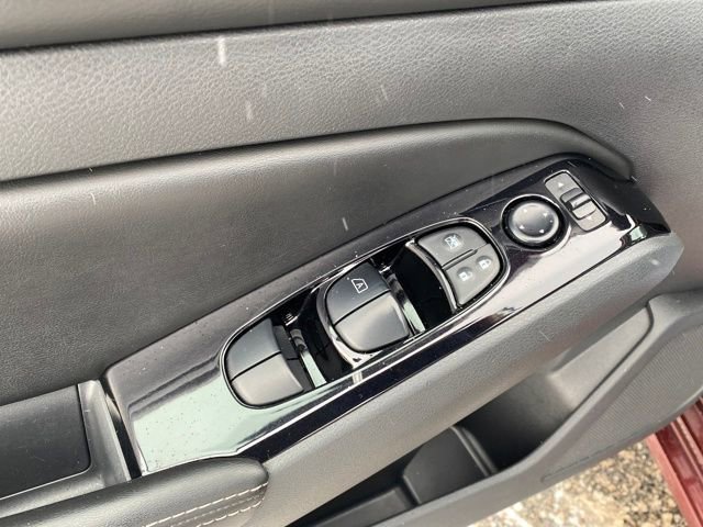 Used 2023 Nissan Altima 2.5 SV image 17