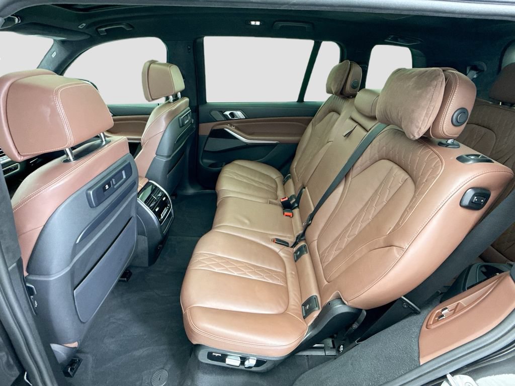 Used 2020 BMW X7 xDrive40i w/ Premium Package AWD/4WD image 20