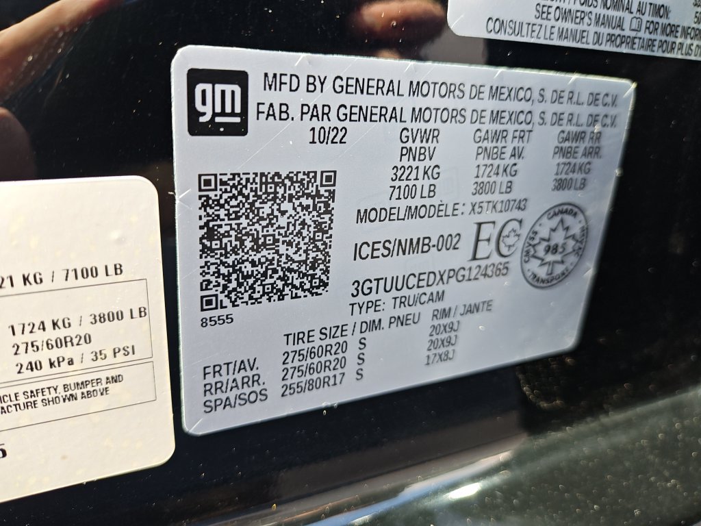 Used 2023 GMC Sierra 1500 Elevation w/ X31 Off-Road Package AWD/4WD image 26