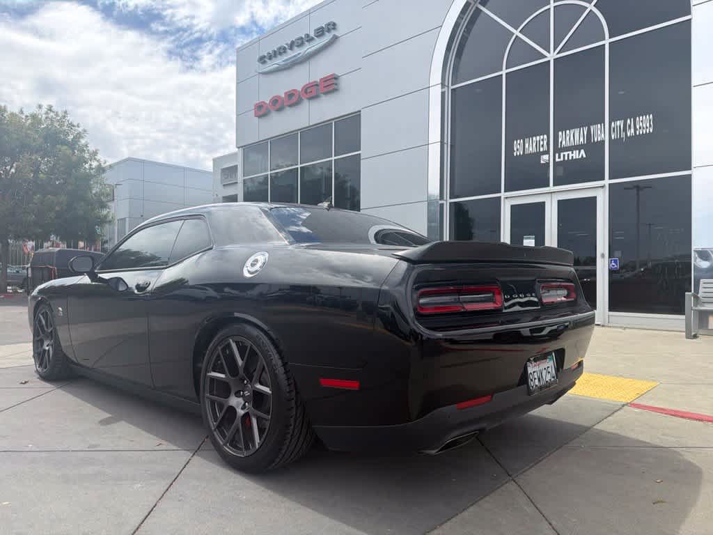 Used 2018 Dodge Challenger R/T Scat Pack w/ Leather Interior Group RWD image 3