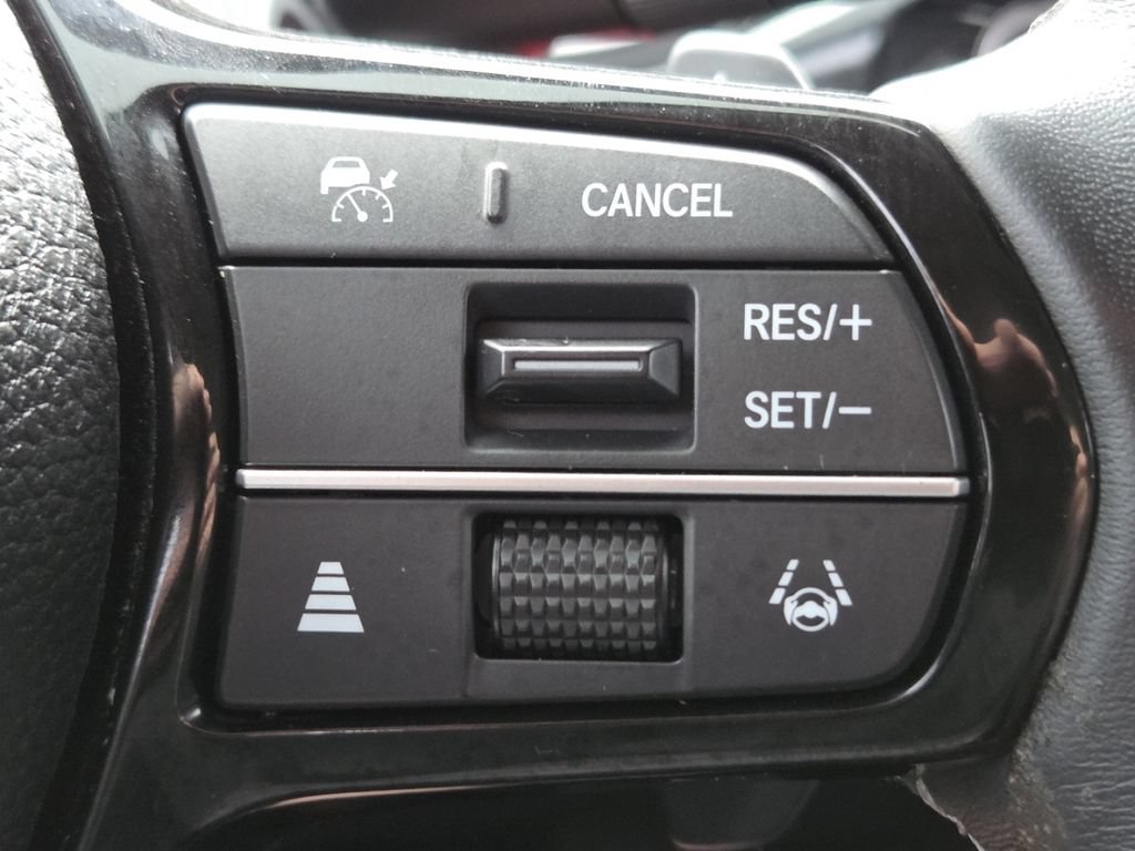 Used 2023 Honda Civic Touring image 9