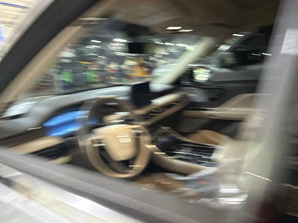 Used 2020 Lincoln Aviator Reserve w/ Equipment Group 201A RWD image 21
