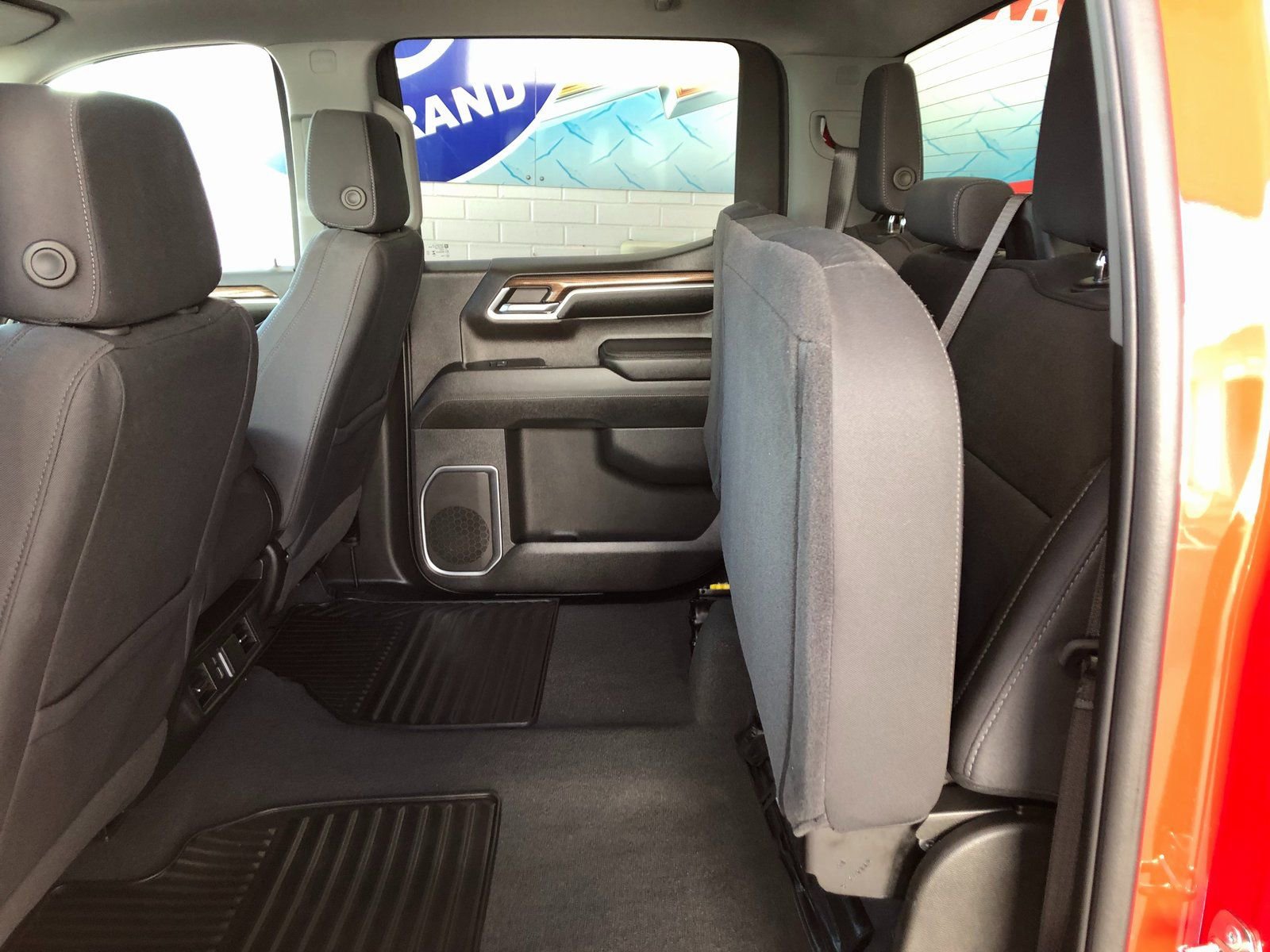 Certified 2024 Chevrolet Silverado 1500 LT image 11