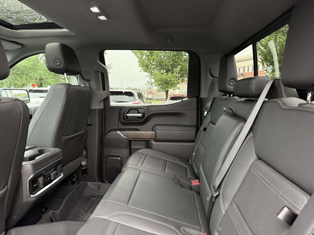 Used 2022 GMC Sierra 1500 Denali w/ Denali Premium Package AWD/4WD image 17