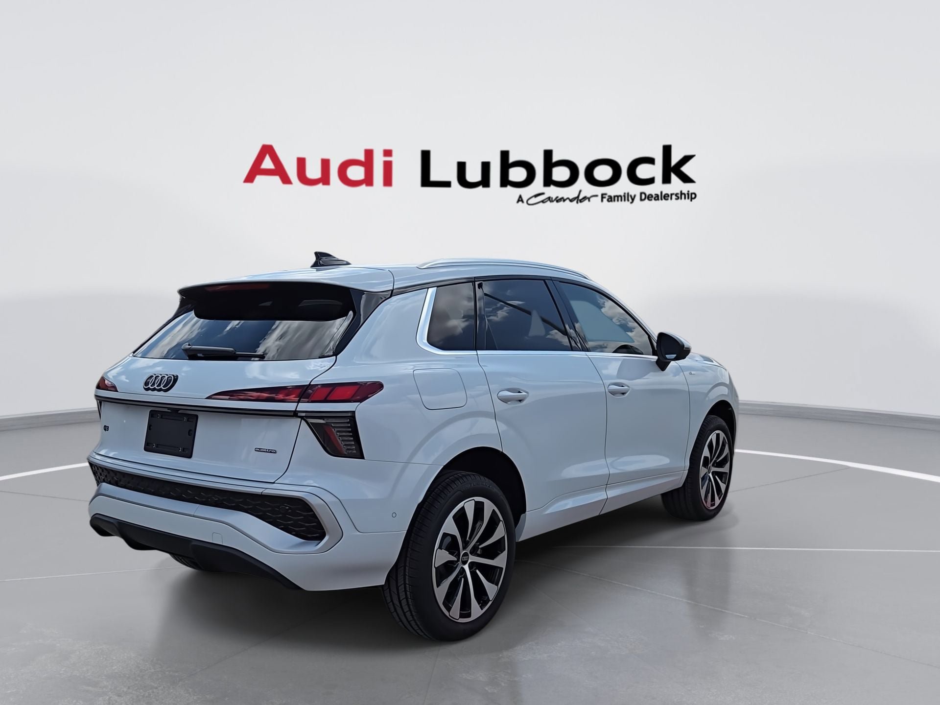 Used 2026 Audi Q3 quattro 2.0T AWD/4WD image 8