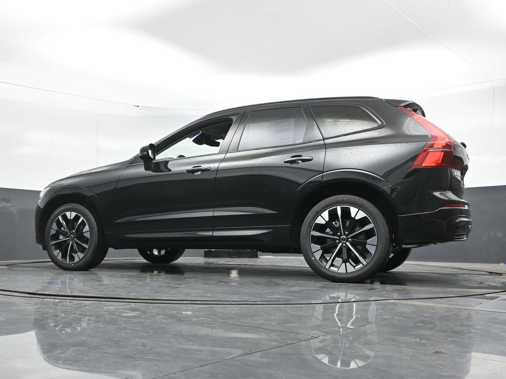 New 2026 Volvo XC60 B5 Plus w/ Protection Package Premier image 44