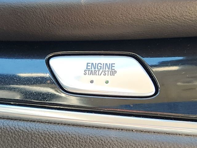 Certified 2023 Buick Enclave Avenir w/ Avenir Technology Package image 32