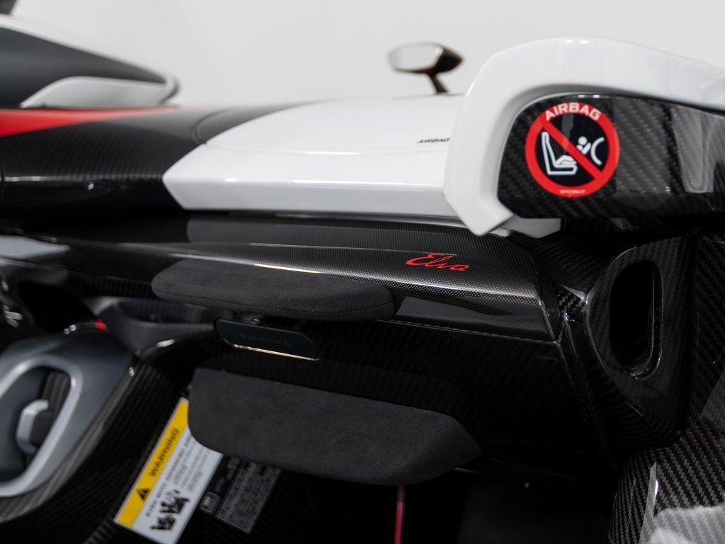Used 2021 McLaren Elva image 30