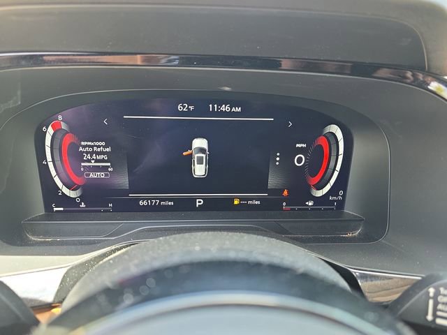 Used 2023 Nissan Pathfinder Platinum AWD/4WD image 15