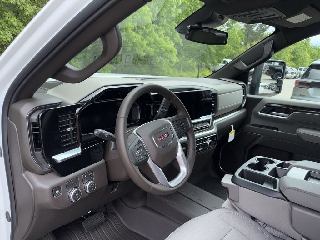 New 2026 GMC Sierra 3500 SLE w/ SLE Value Package AWD/4WD image 10
