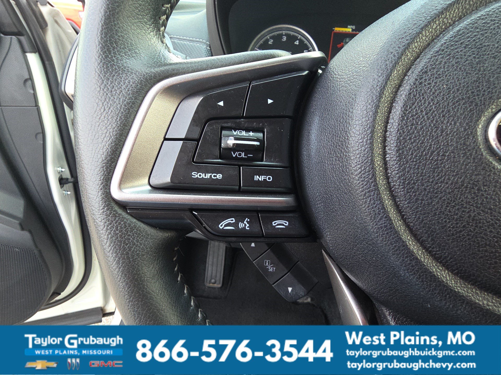 Used 2023 Subaru Forester Limited AWD/4WD image 18