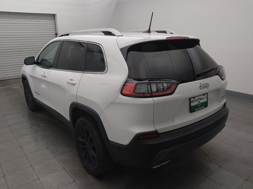 Used 2019 Jeep Cherokee Latitude Plus FWD image 5