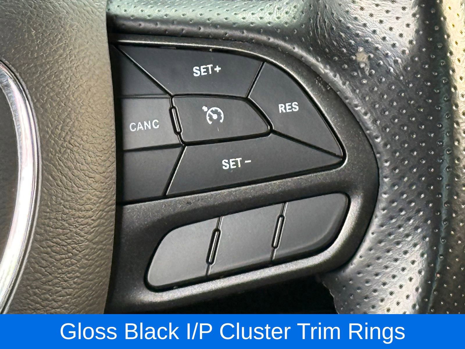 Used 2021 Dodge Challenger SXT w/ Blacktop Package image 28