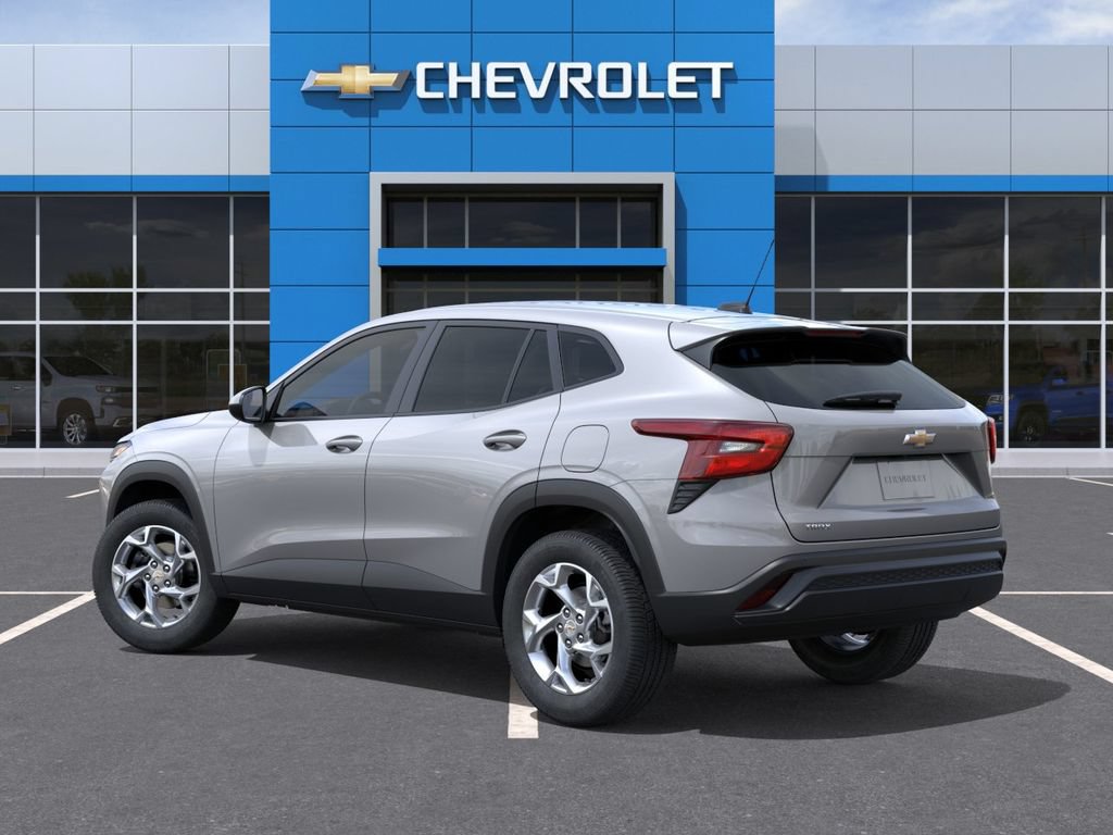 New 2026 Chevrolet Trax LS w/ LS Convenience Package FWD image 3