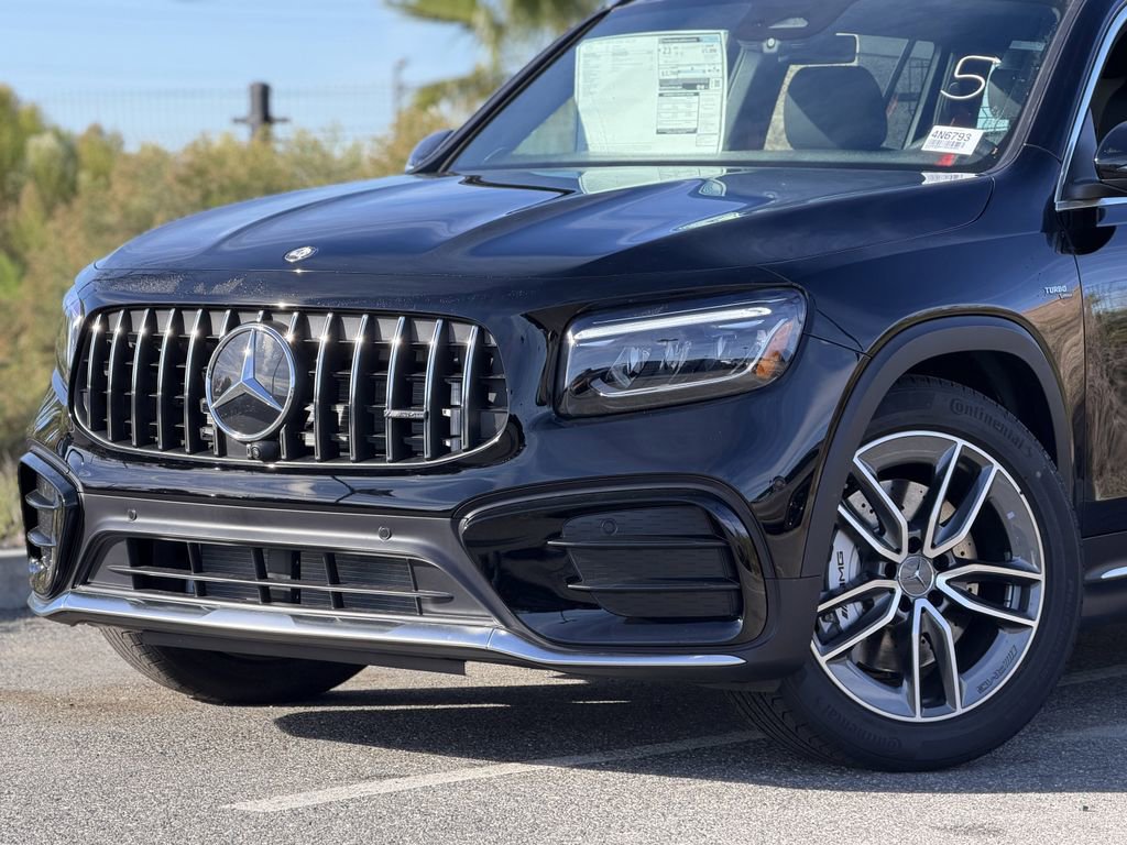 New 2026 Mercedes-Benz GLB 35 AMG 4MATIC image 3