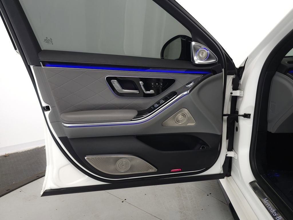 Certified 2022 Mercedes-Benz S 580 4MATIC Sedan image 5