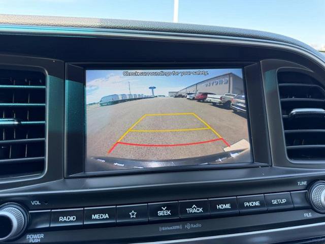 Used 2020 Hyundai Elantra SEL image 20