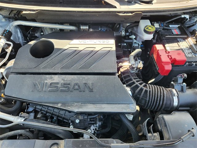 Used 2023 Nissan Rogue SV image 31
