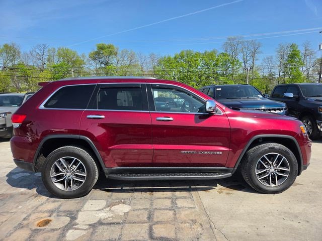 Used 2018 Jeep Grand Cherokee Limited image 17
