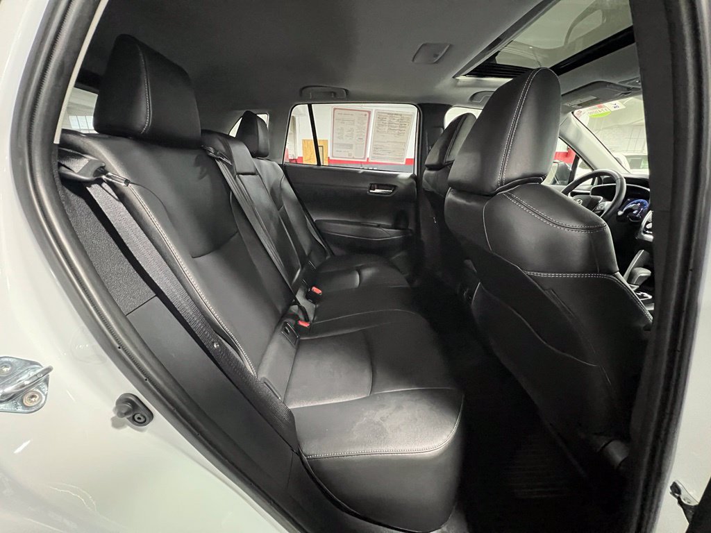 Certified 2025 Toyota Corolla Cross XLE w/ Convenience Package AWD/4WD image 19