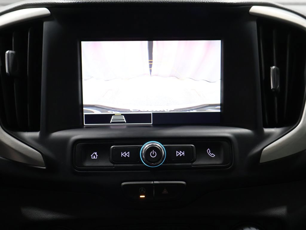 Used 2024 GMC Terrain SLE image 28