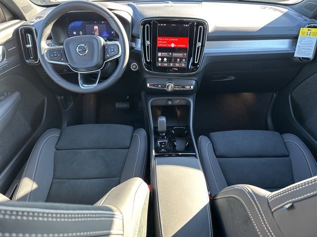 New 2026 Volvo XC40 B5 Ultra w/ Climate Package image 11