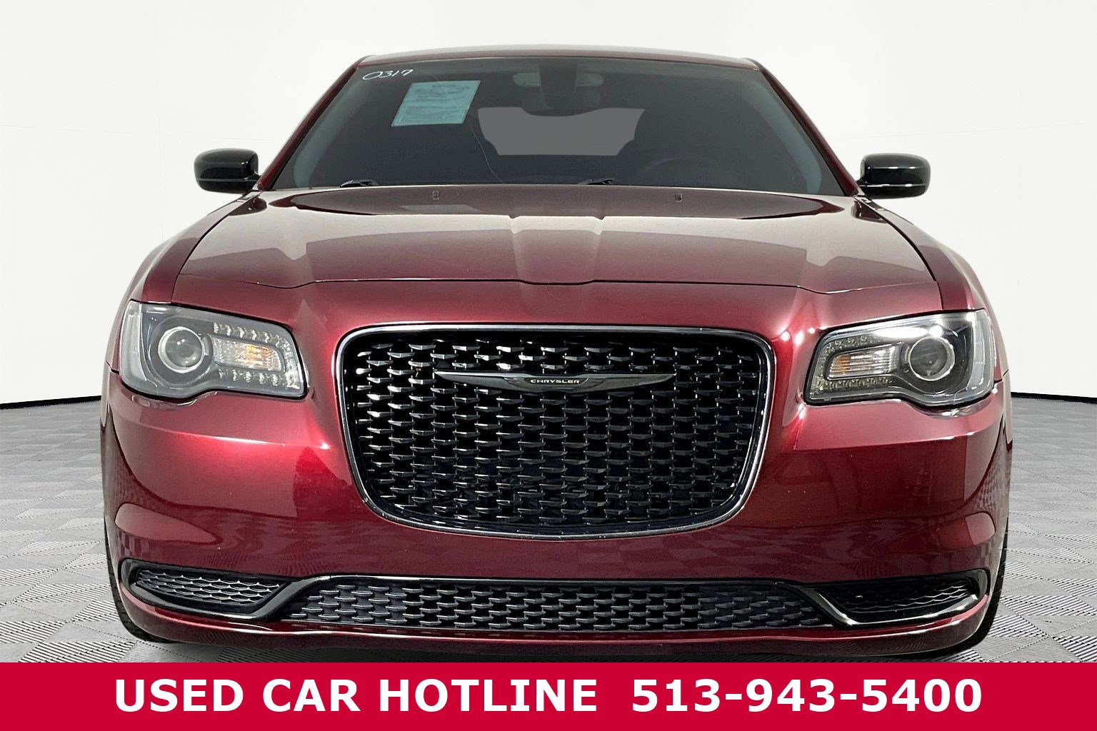 Used 2023 Chrysler 300 Touring w/ Sport Appearance Package image 2