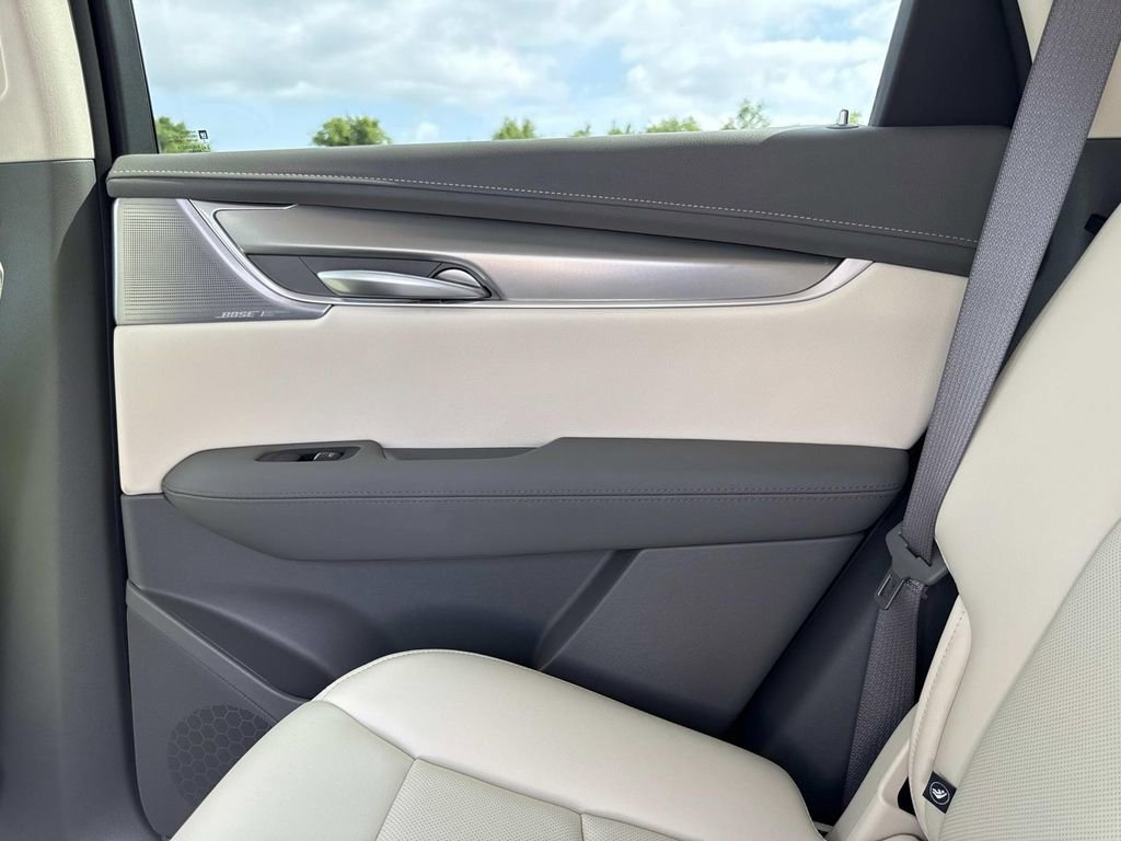 New 2026 Cadillac XT5 Premium Luxury AWD/4WD image 15