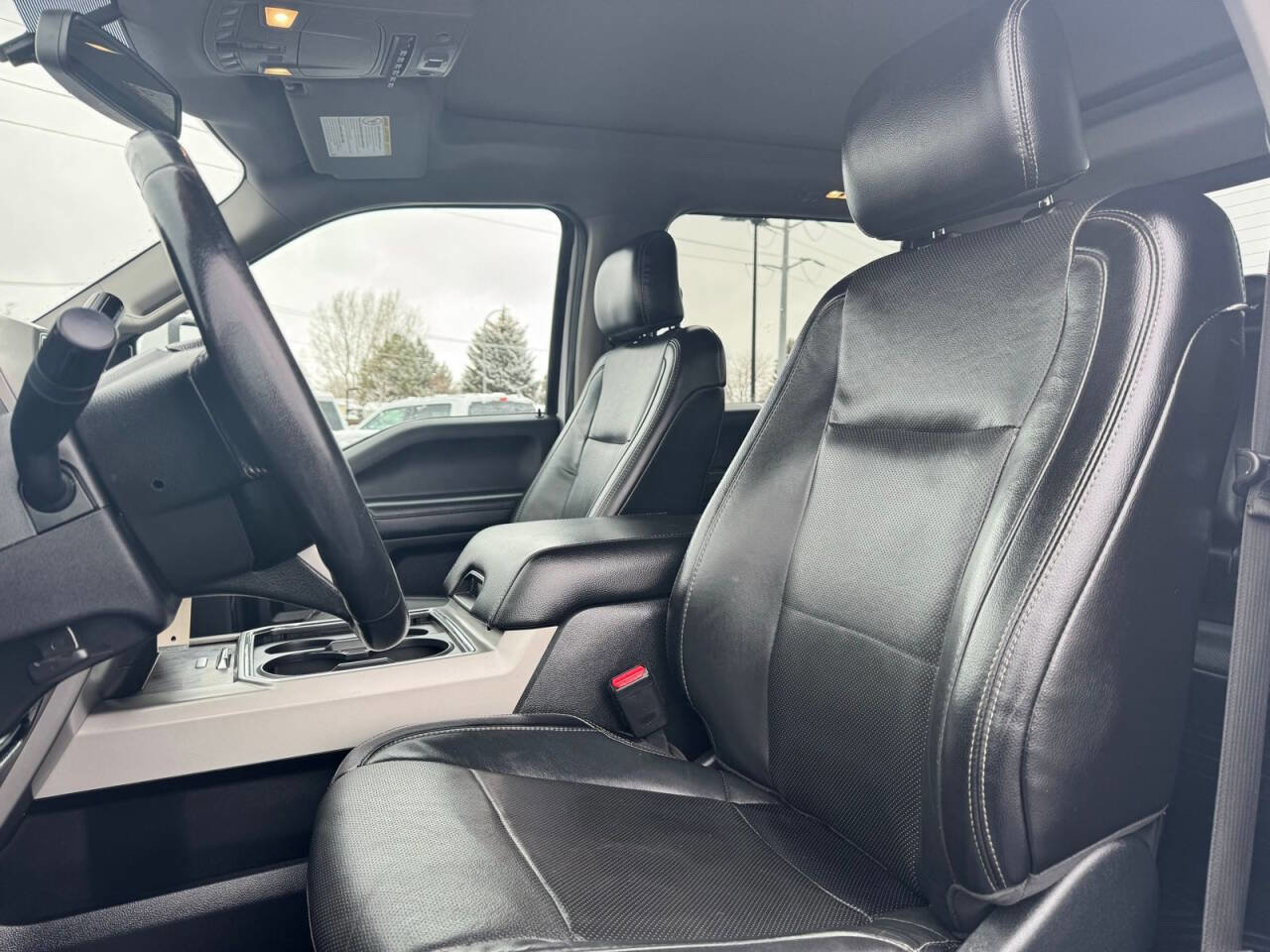 Used 2017 Ford F250 Lariat w/ FX4 Off-Road Package image 12