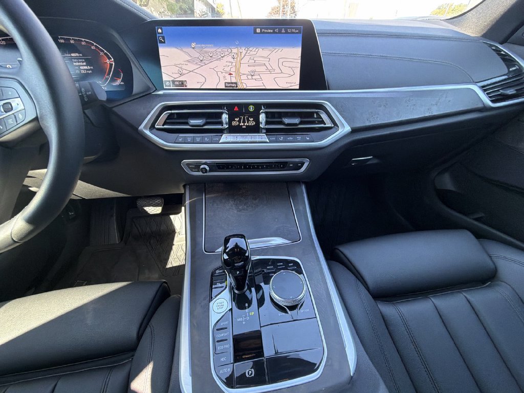 Used 2022 BMW X5 xDrive40i AWD/4WD image 24