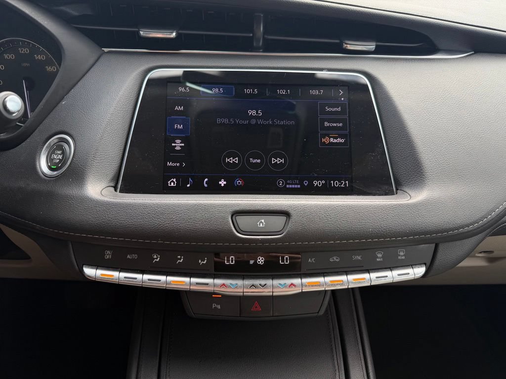 Used 2022 Cadillac XT4 Luxury FWD image 18