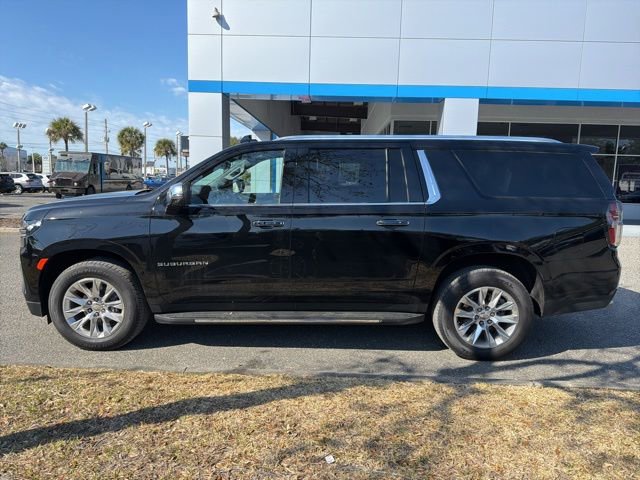 Used 2024 Chevrolet Suburban Premier w/ Premium Package image 6