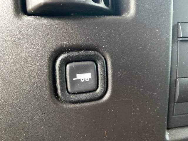 Used 2024 Chevrolet Express 2500 w/ Driver Convenience Package RWD image 21