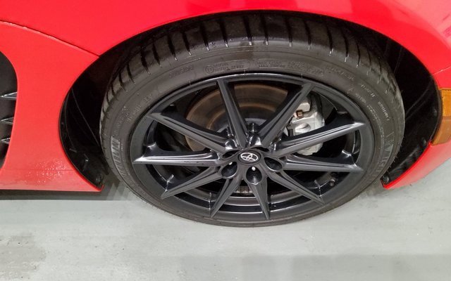 Used 2024 Toyota GR86 Premium image 38