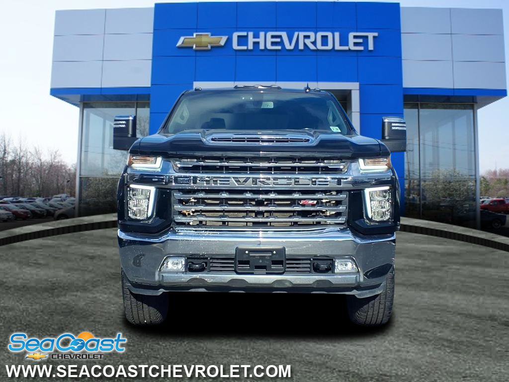Used 2023 Chevrolet Silverado 3500 LTZ image 2