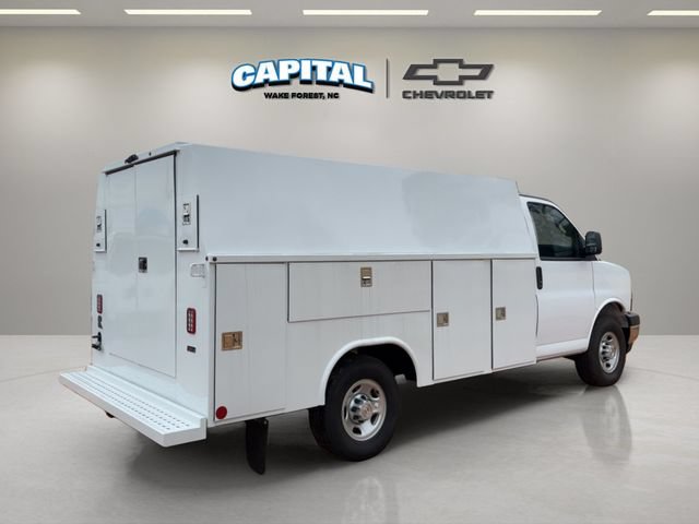 New 2025 Chevrolet Express 3500 w/ Power Convenience Package RWD image 5