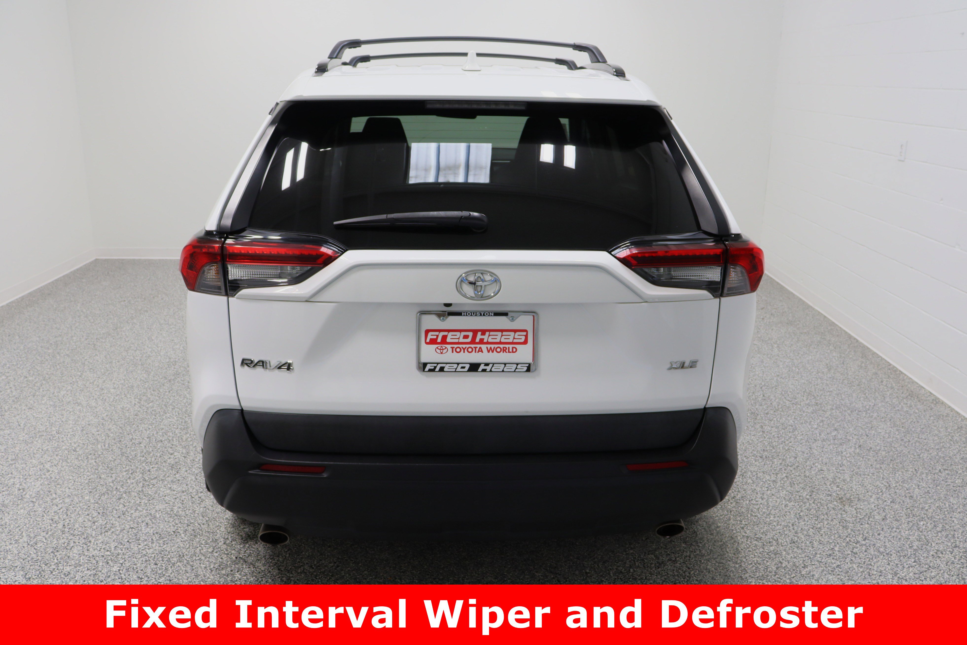 Used 2021 Toyota RAV4 XLE w/ Carpet Mat Package (TMS) image 8