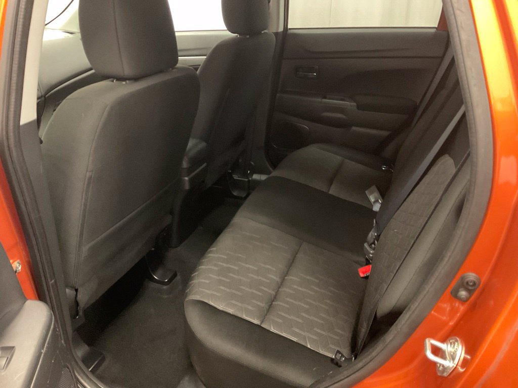 Used 2020 Mitsubishi Outlander Sport ES FWD image 30
