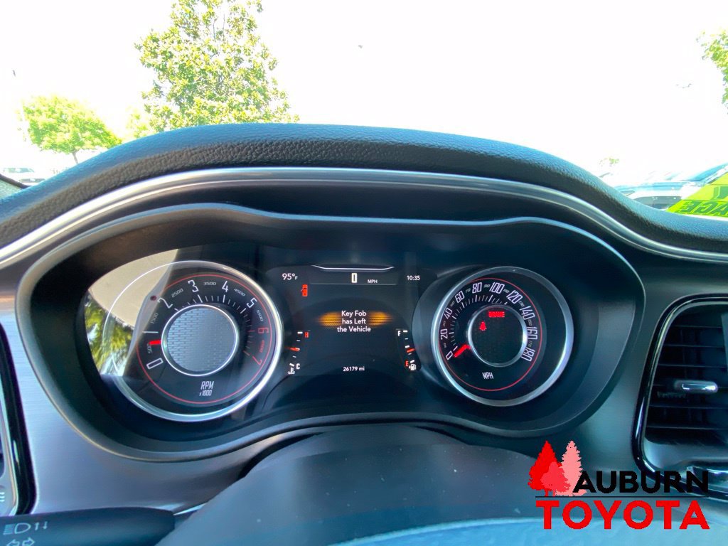 Used 2016 Dodge Challenger R/T Scat Pack w/ Driver Convenience Group RWD image 26