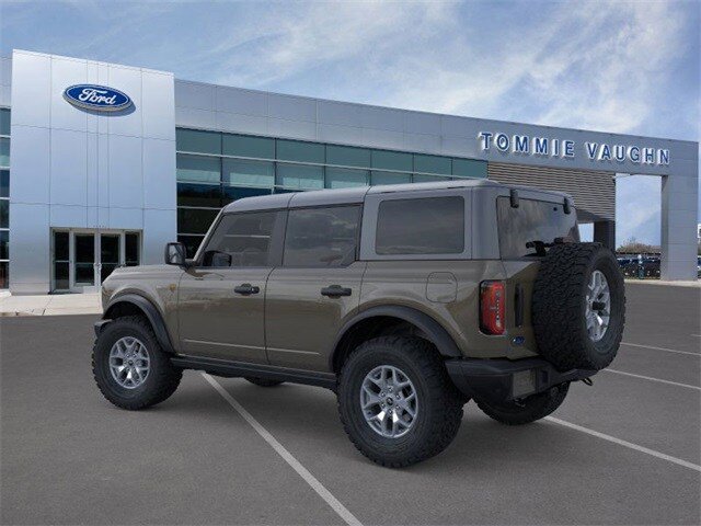New 2025 Ford Bronco Badlands AWD/4WD image 3