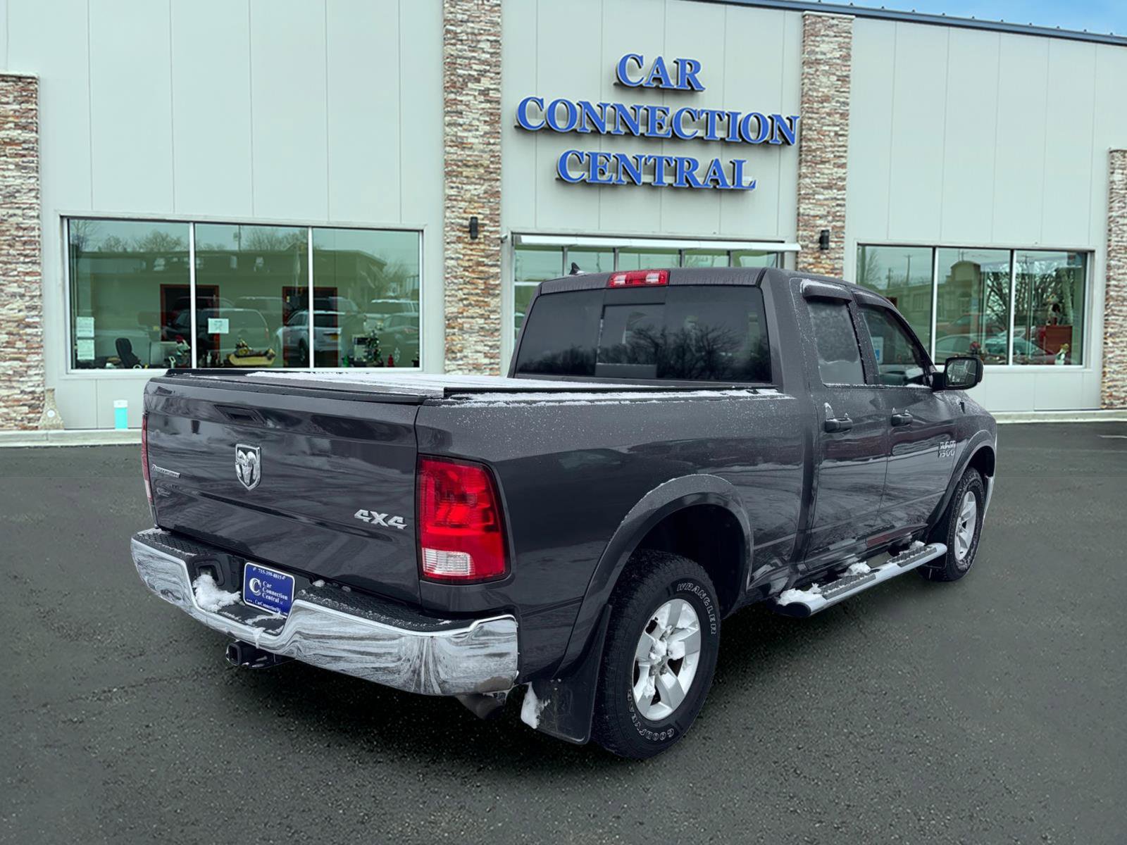 Used 2014 RAM 1500 Outdoorsman image 4