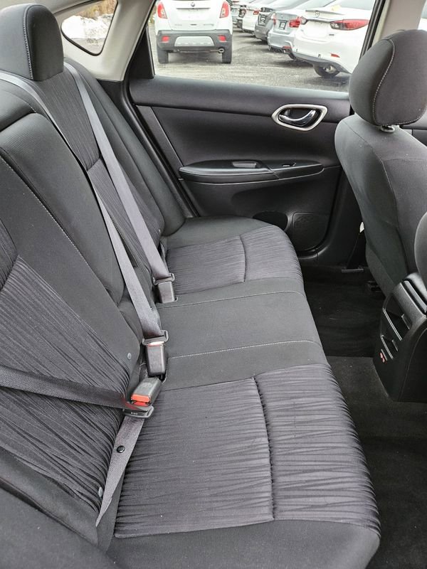 Used 2019 Nissan Sentra SV w/ Special Edition Package image 18