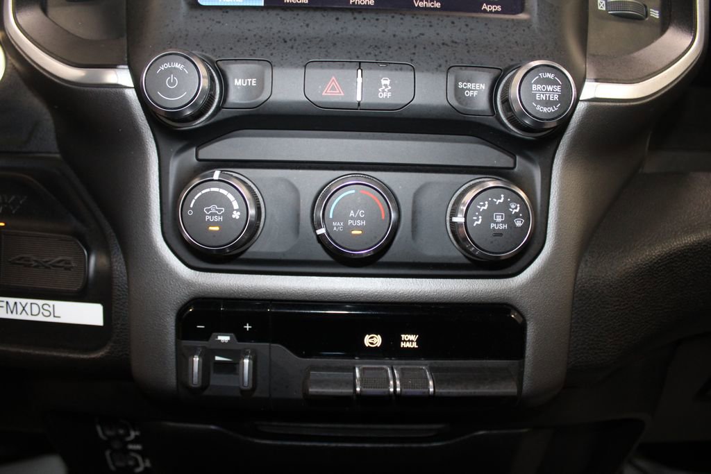 Used 2022 RAM 2500 Big Horn image 44