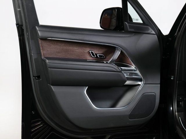 Certified 2023 Land Rover Range Rover SE AWD/4WD image 25