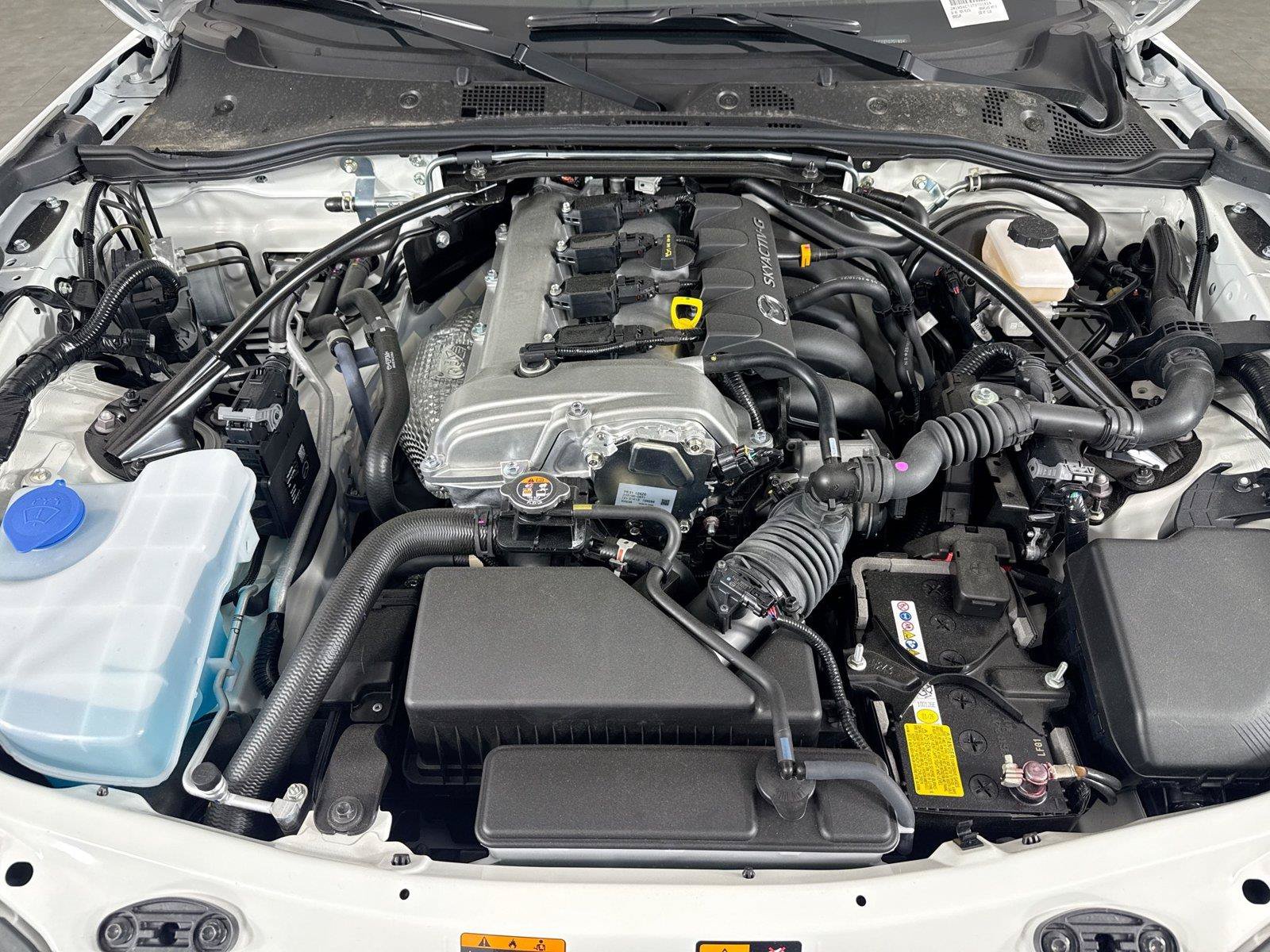 New 2026 MAZDA MX-5 Miata Club w/ Interior Package RWD image 39