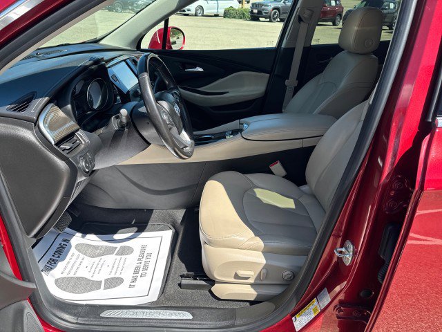 Used 2020 Buick Envision Essence image 10