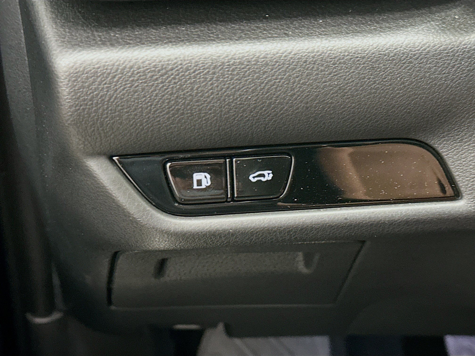 Used 2025 Lexus NX 350 AWD w/ Accessory Package (2T) image 17